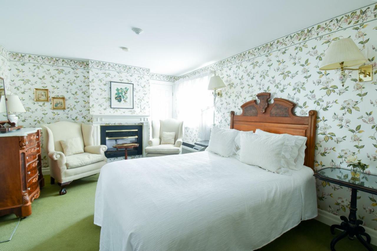 ホテル The Waring House ピクトン エクステリア 写真