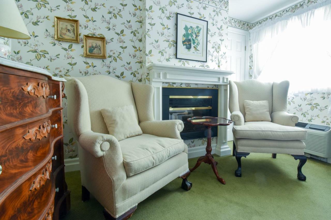 ホテル The Waring House ピクトン エクステリア 写真