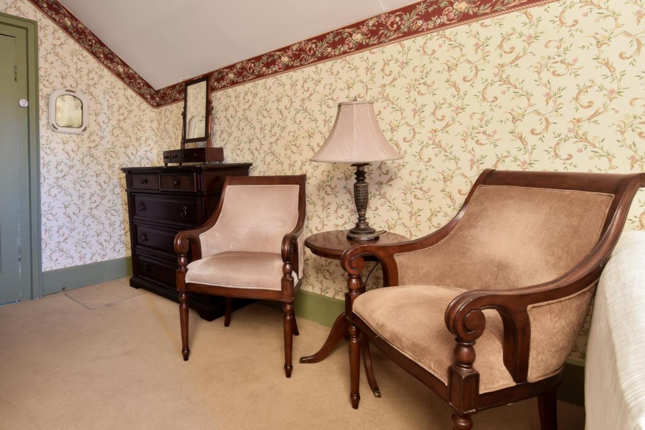 ホテル The Waring House ピクトン エクステリア 写真